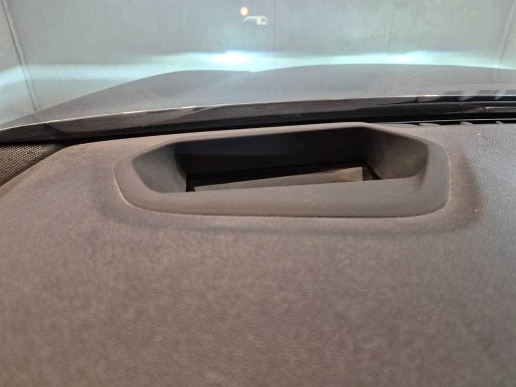 BMW 5-Series — photo 15