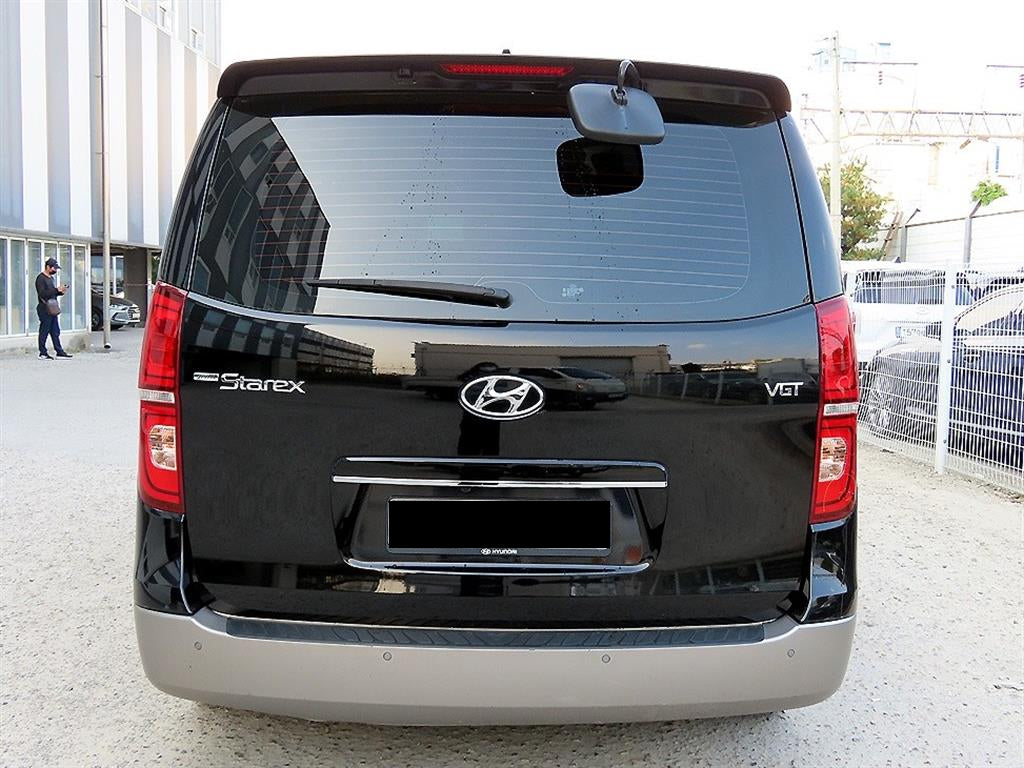 Hyundai Starex — photo 04