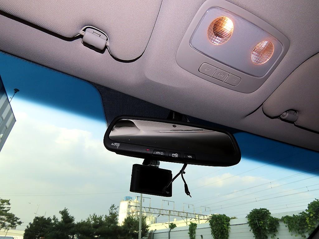 Hyundai Starex — photo 17