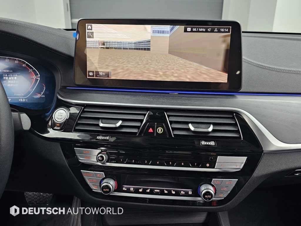 BMW Gran Turismo — photo 14