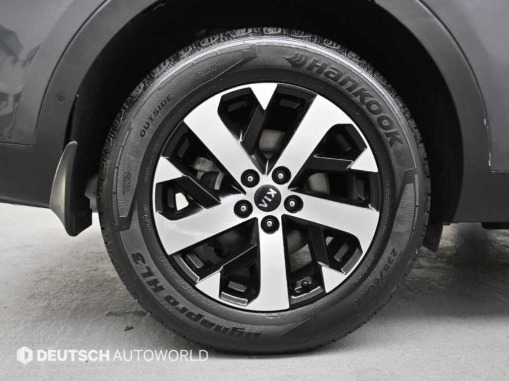 Kia Sorento — photo 05