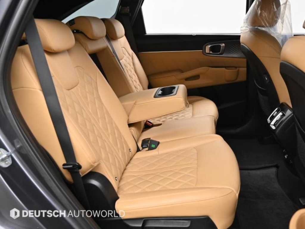 Kia Sorento — photo 12