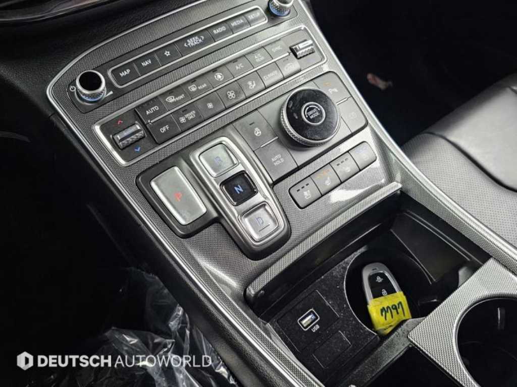 Hyundai Santafe — photo 09