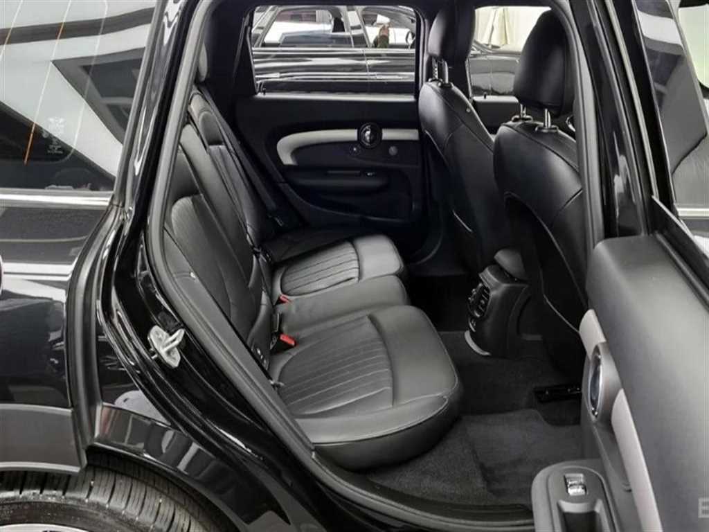 Mini Clubman — photo 12