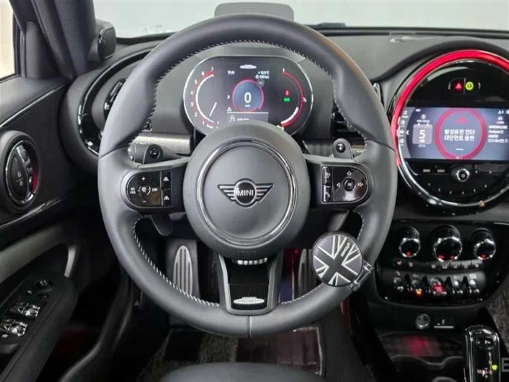 Mini Clubman — photo 13