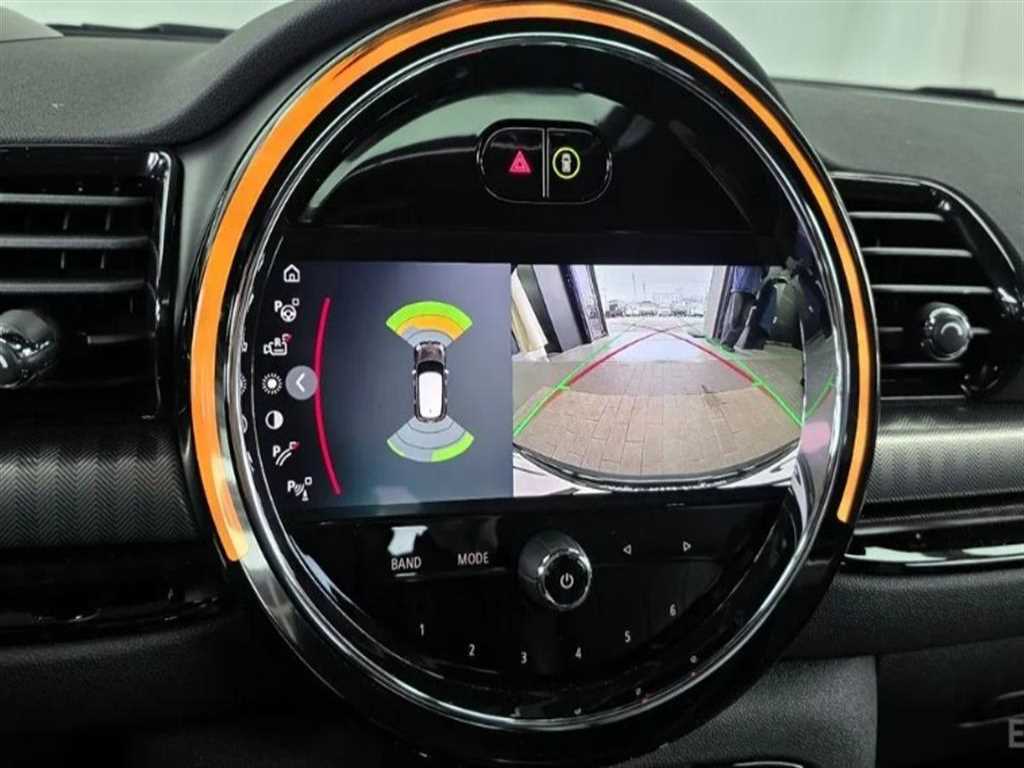 Mini Clubman — photo 15