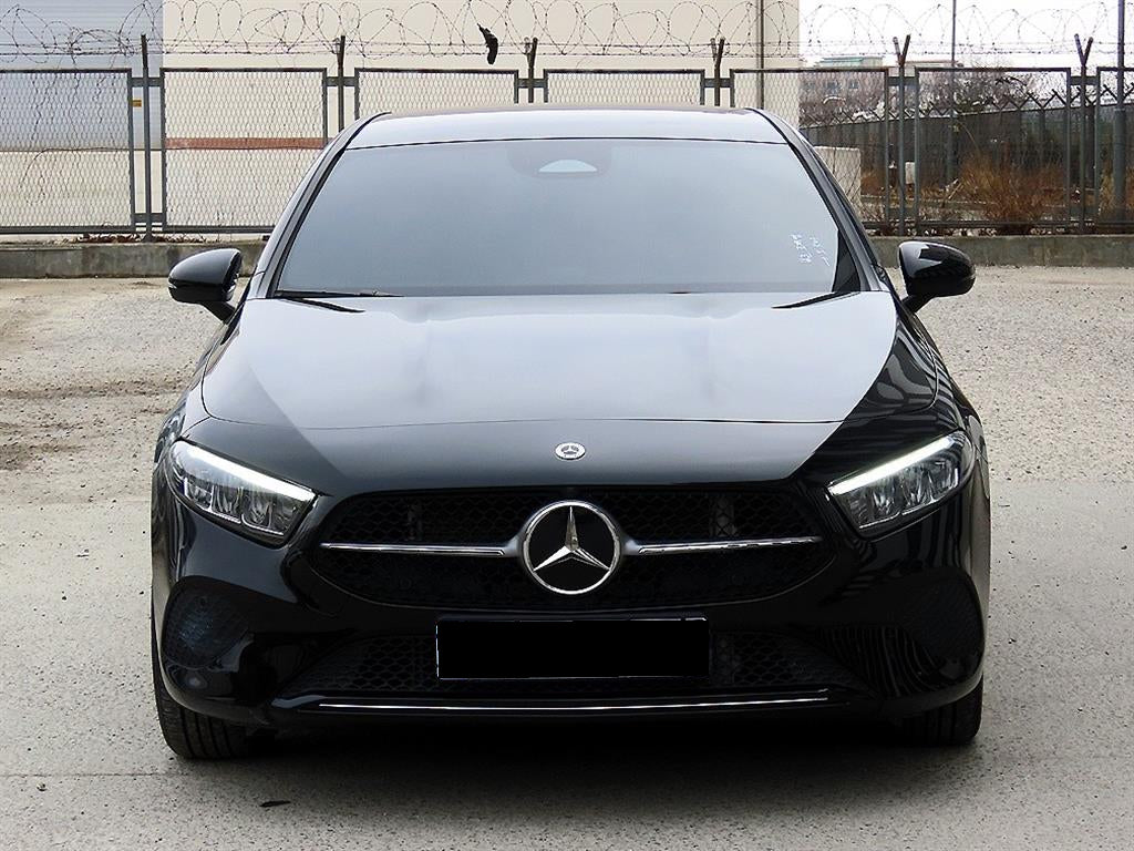 Mercedes-Benz A-Class — photo 01