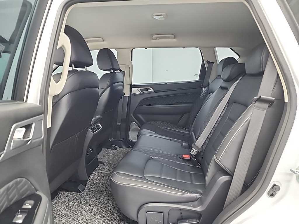 KGM Rexton — photo 12