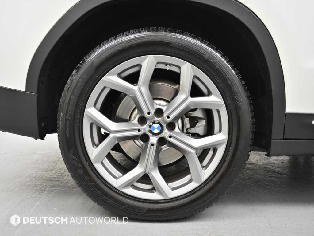 BMW X3 — photo 05