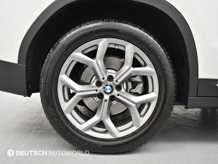 BMW X3 — photo 05