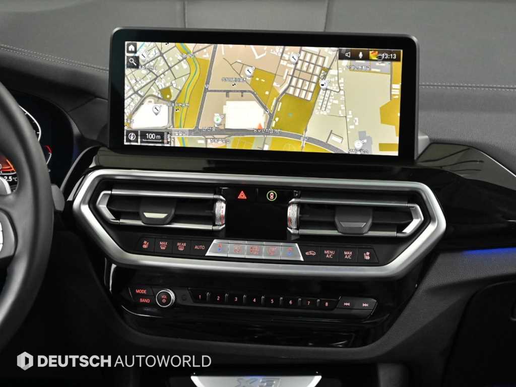 BMW X3 — photo 14