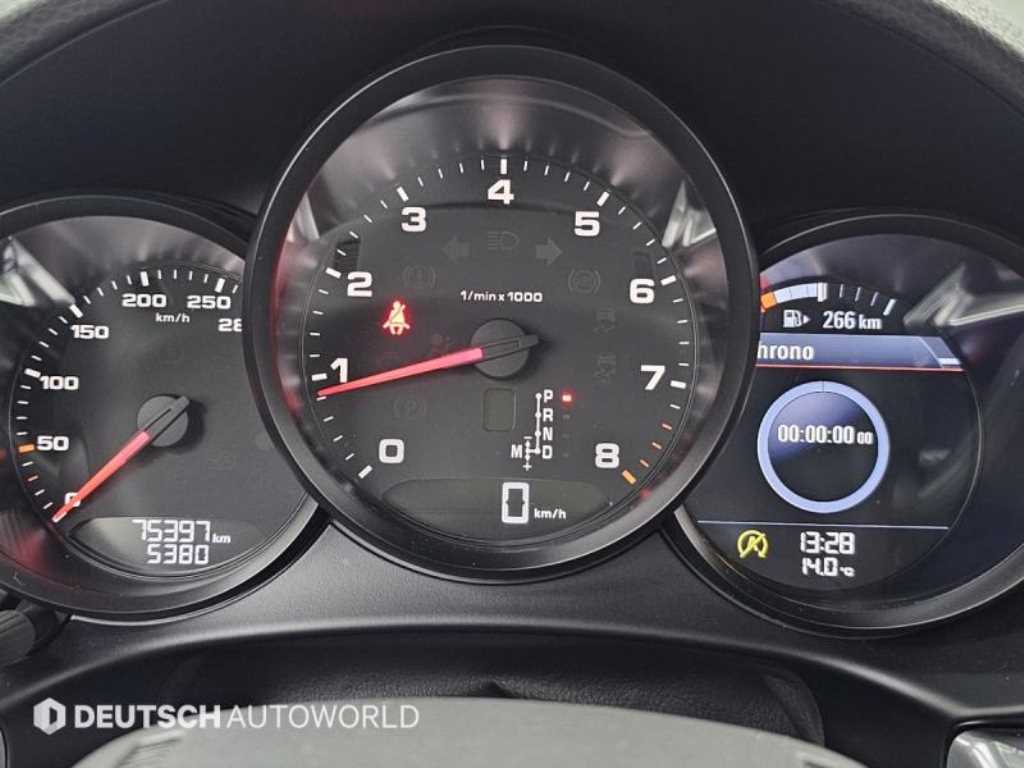 Porsche 718 — photo 08