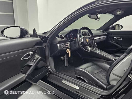 Porsche 718 — photo 11