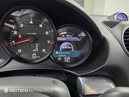 Porsche 718 — photo 12