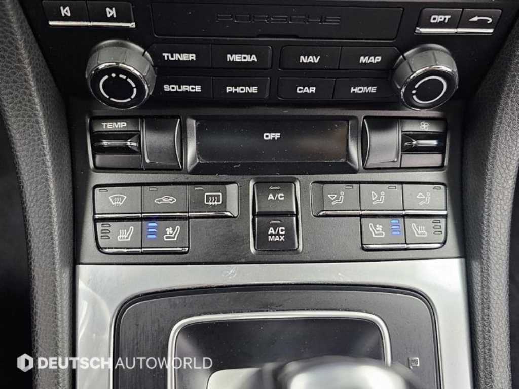 Porsche 718 — photo 17