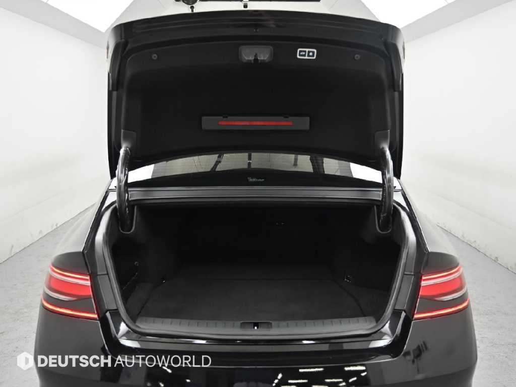 Genesis G90 — photo 19