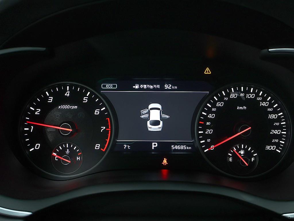 Kia Stinger — photo 06