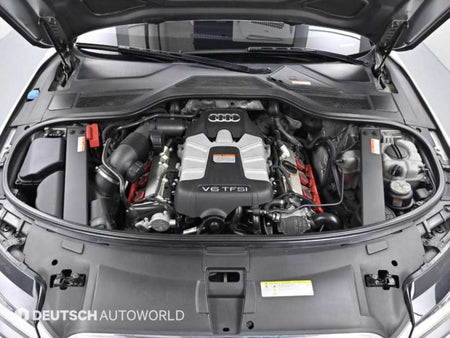 Audi A8 — photo 06