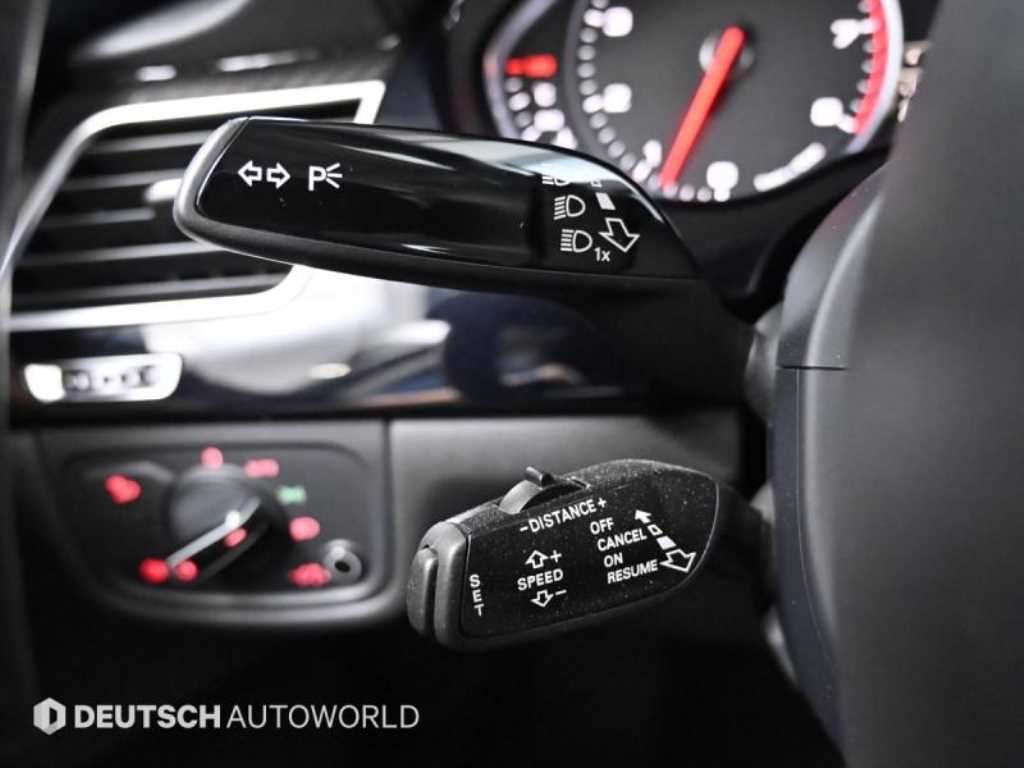 Audi A8 — photo 18