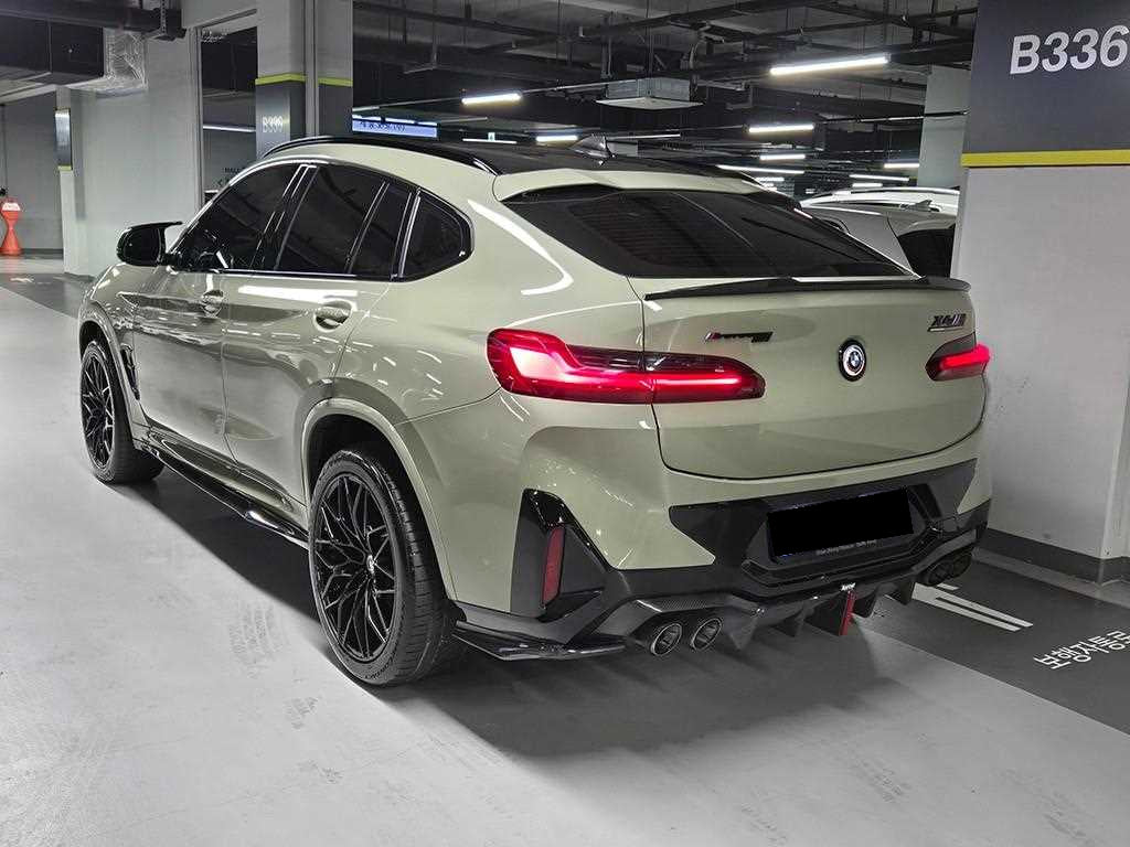 BMW X4 — photo 03