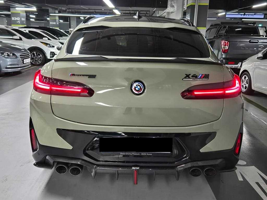 BMW X4 — photo 04