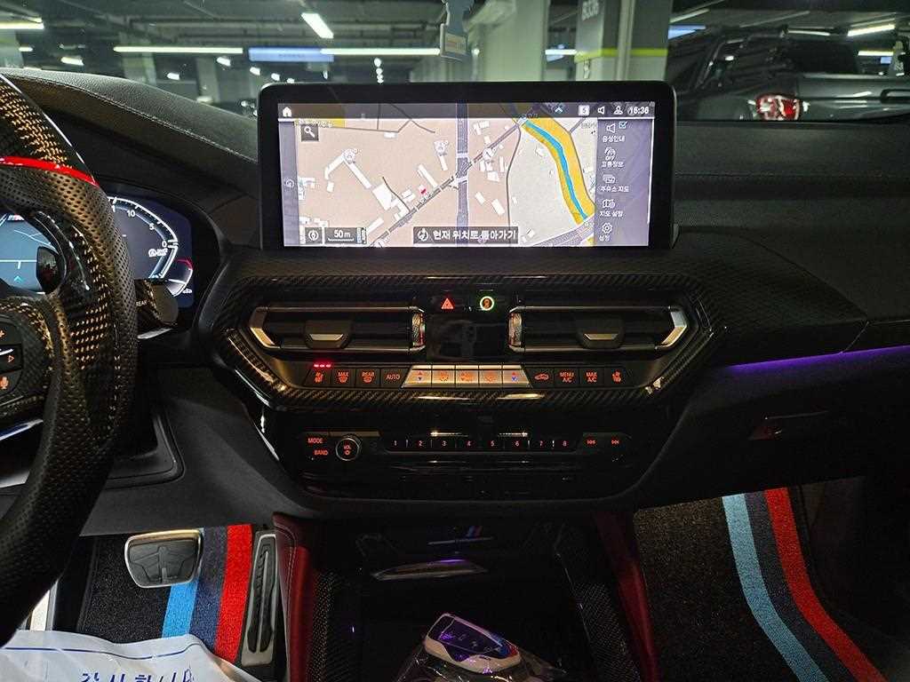 BMW X4 — photo 10