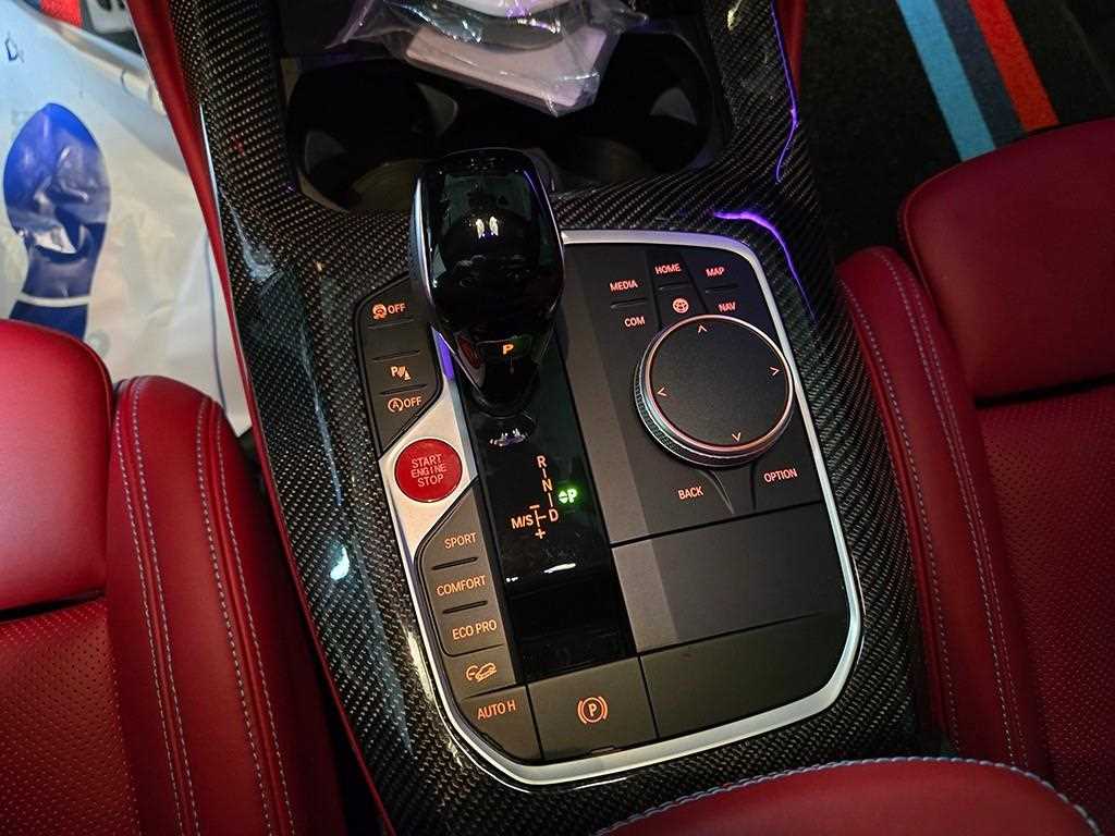 BMW X4 — photo 11