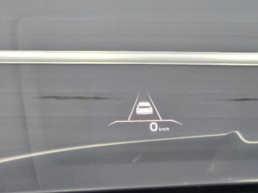 Genesis GV80 — photo 18