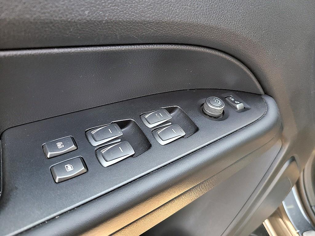 KGM Rexton — photo 12