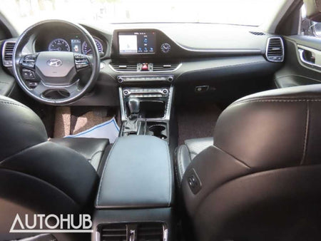 Hyundai Grandeur — photo 16