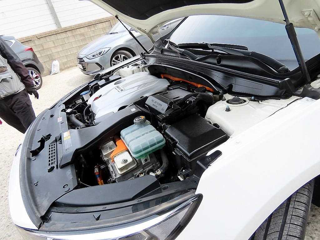 Kia K7 — photo 19