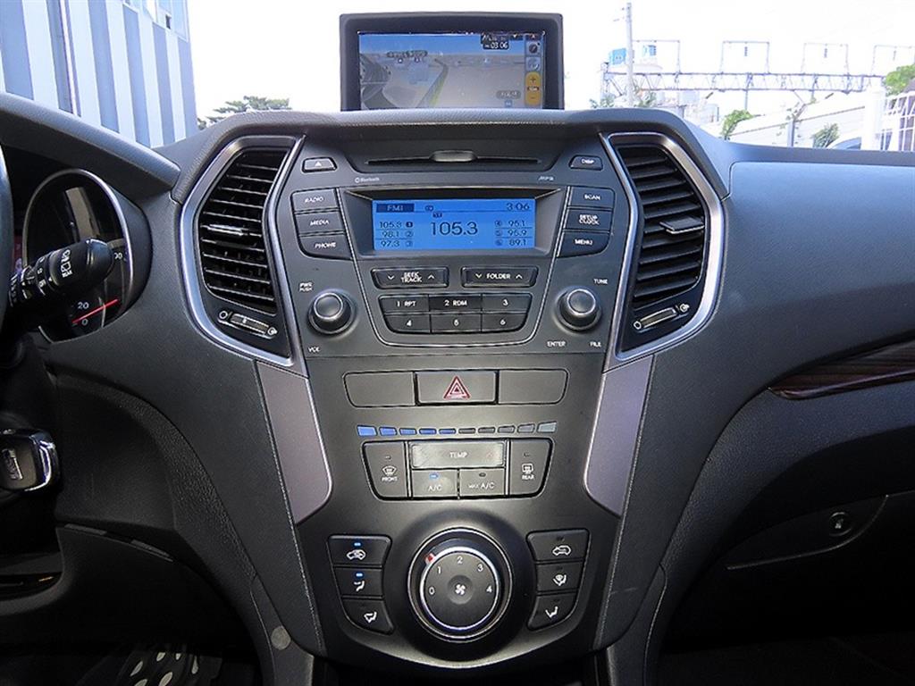 Hyundai Santafe — photo 14