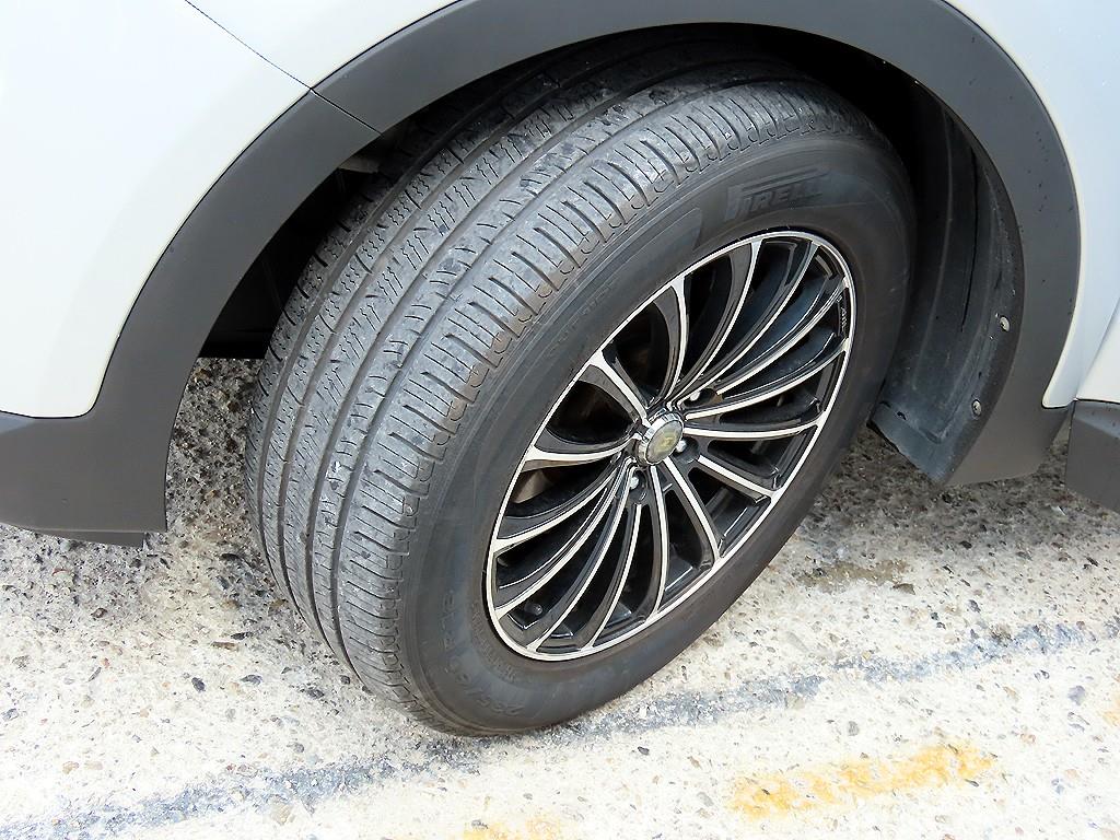 Hyundai Santafe — photo 20