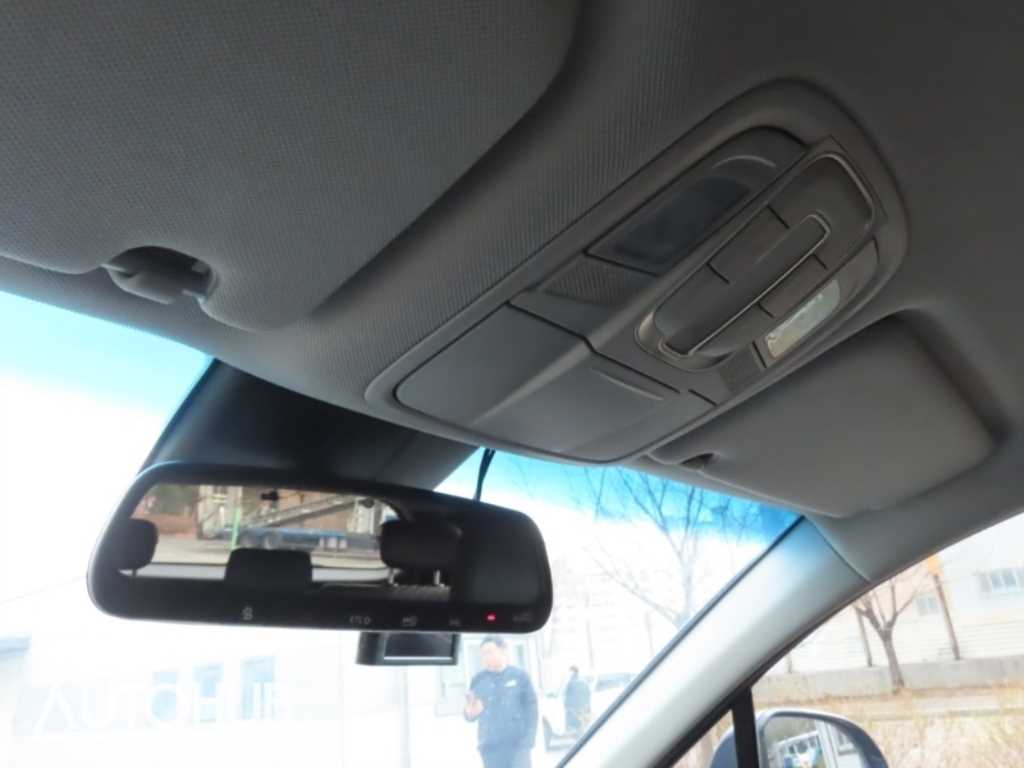 Hyundai Santafe — photo 11