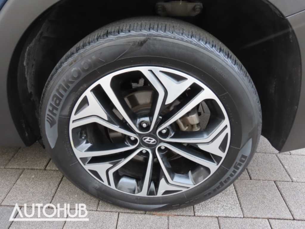 Hyundai Santafe — photo 18