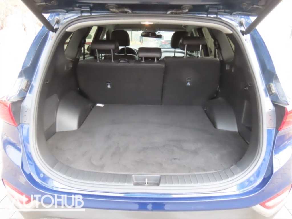 Hyundai Santafe — photo 19