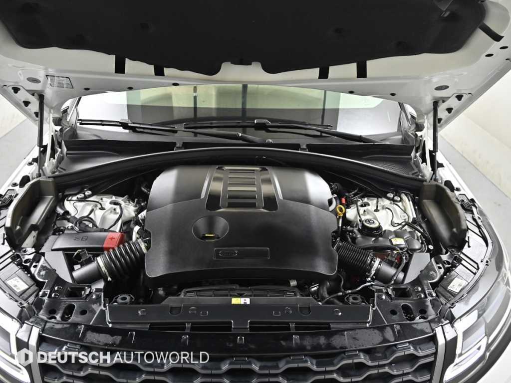 Land Rover Range Rover Velar — photo 06