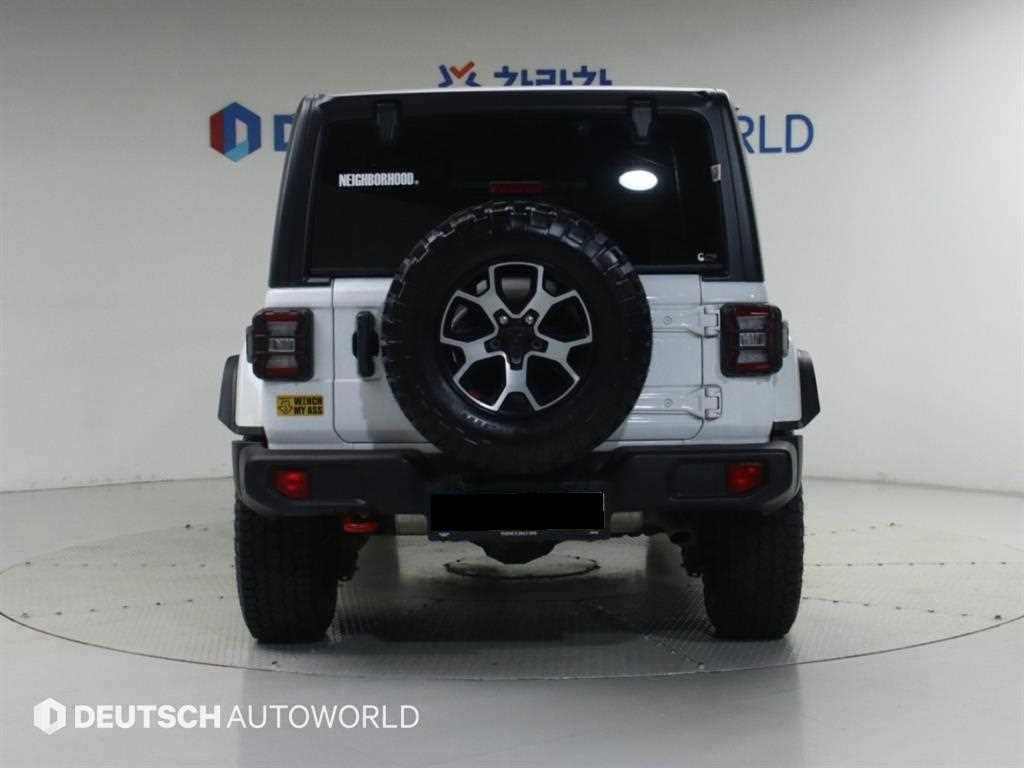 Jeep Wrangler — photo 04