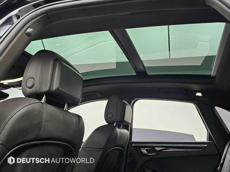 Porsche Macan — photo 19