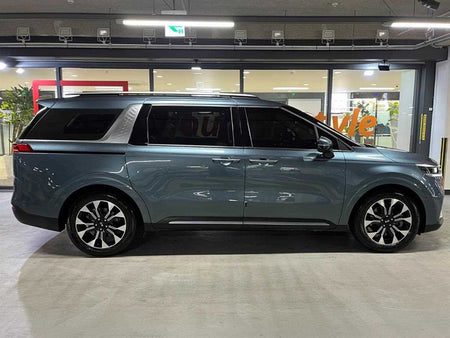 Kia Carnival — photo 04