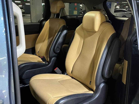 Kia Carnival — photo 09