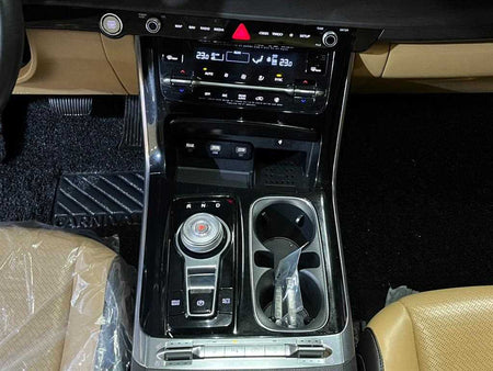 Kia Carnival — photo 11