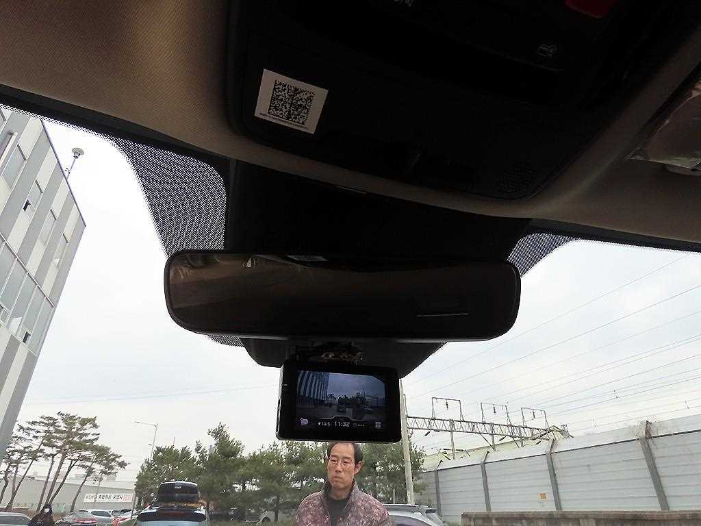 Kia Carnival — photo 15