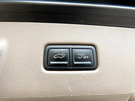 Kia Carnival — photo 16