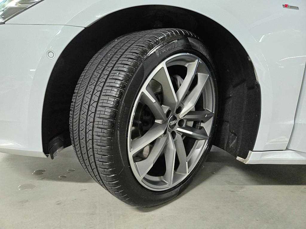 Audi A7 — photo 20