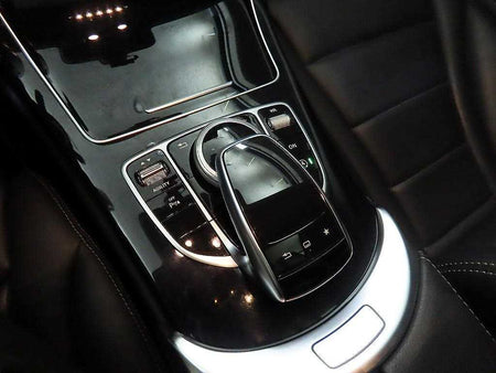 Mercedes-Benz C-Class — photo 15