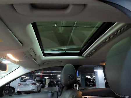 Mercedes-Benz C-Class — photo 17
