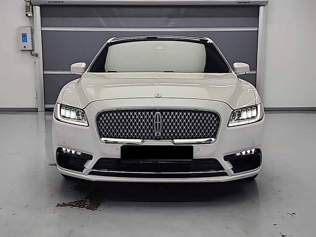 Lincoln Continental — photo 02
