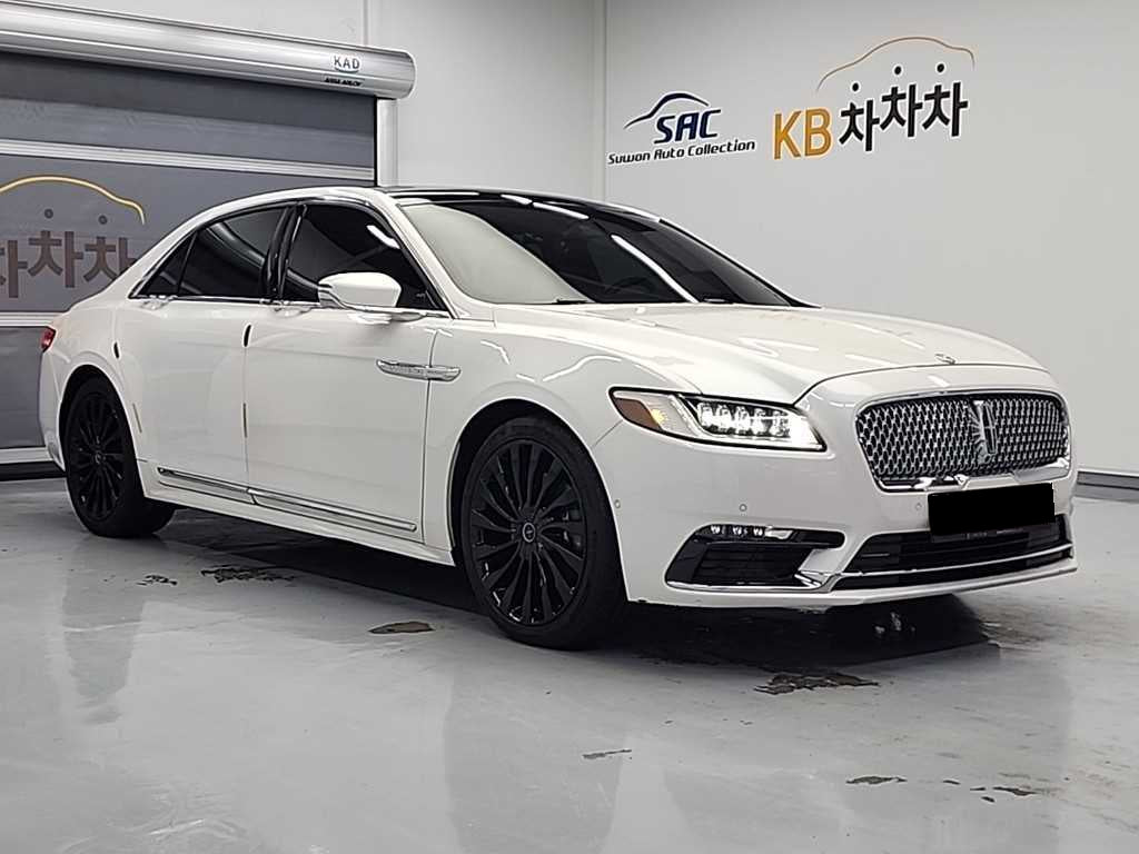Lincoln Continental — photo 04