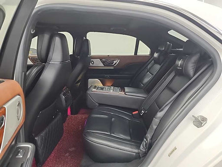Lincoln Continental — photo 12
